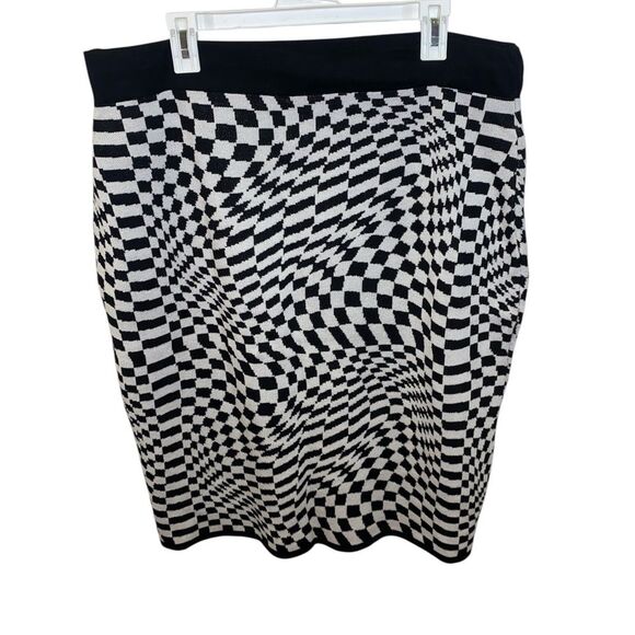 NINA LEONARD Knit Two Piece Skirt Set - Picture 5 of 7